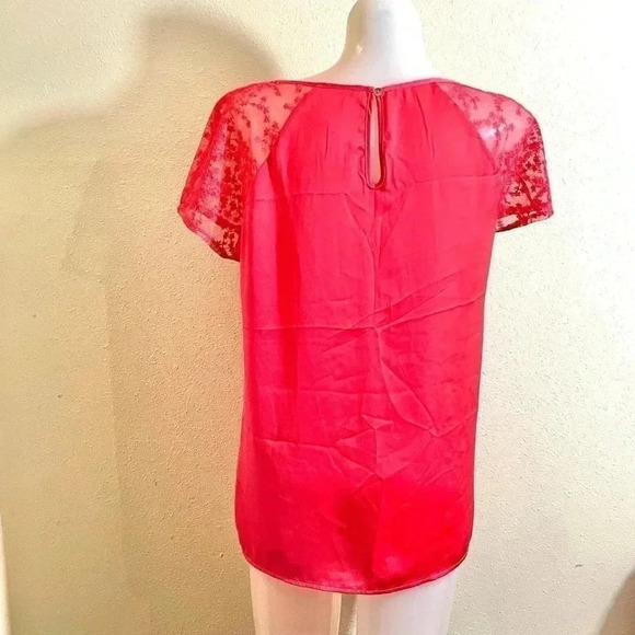 Promod Women’s Size EU 42 Red Top Lace Short Sleeves Keyhole Back Button Closure - Picture 2 of 10